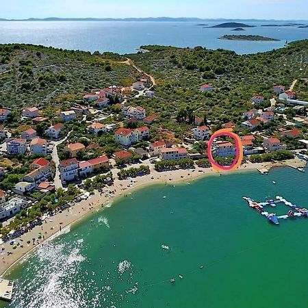 Apartman Klara Murter Kültér fotó